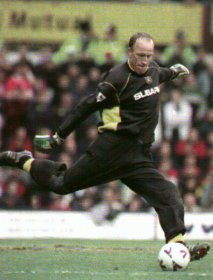 Steve Ogrizovic